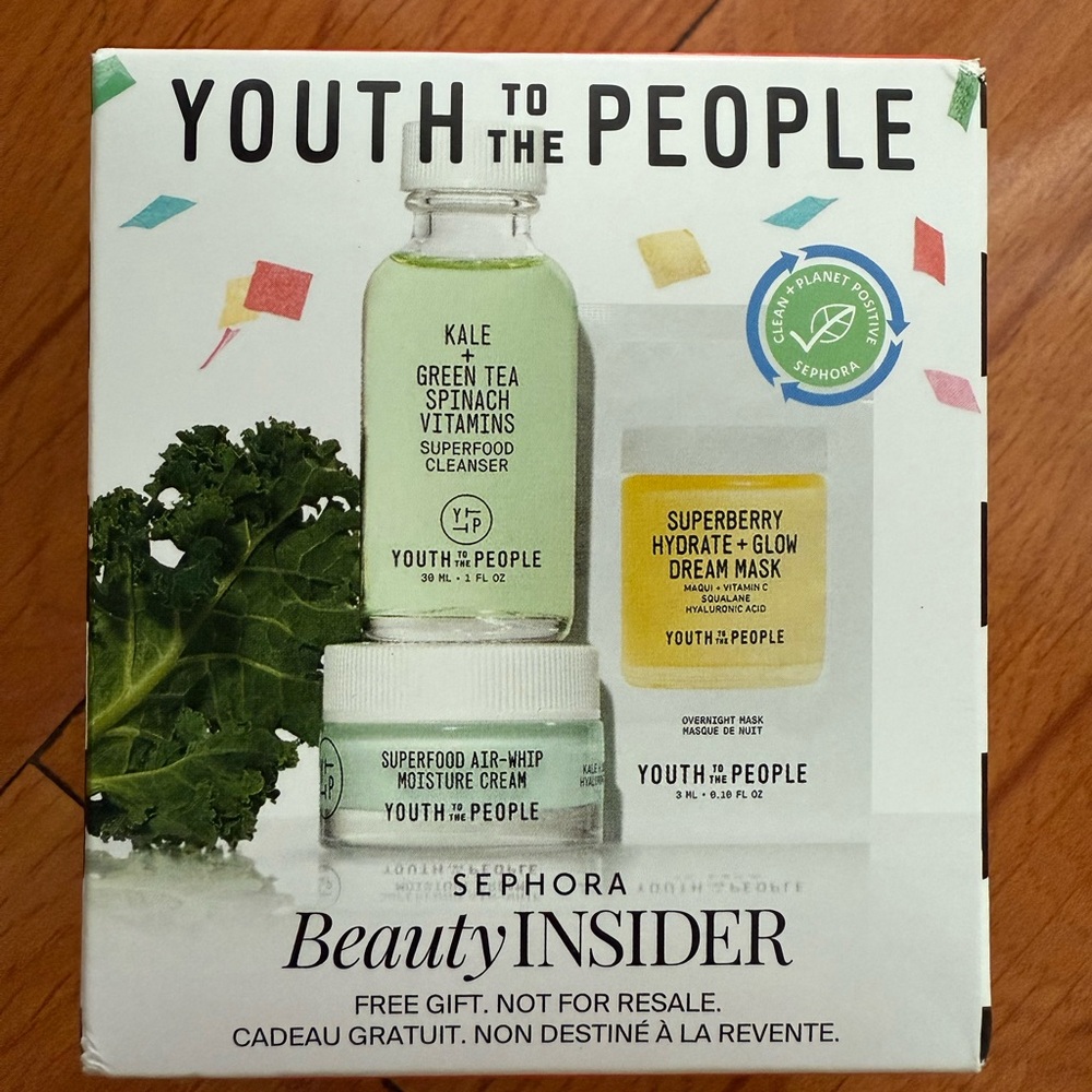 Youth to the People Skincare Set Beauty Insider set